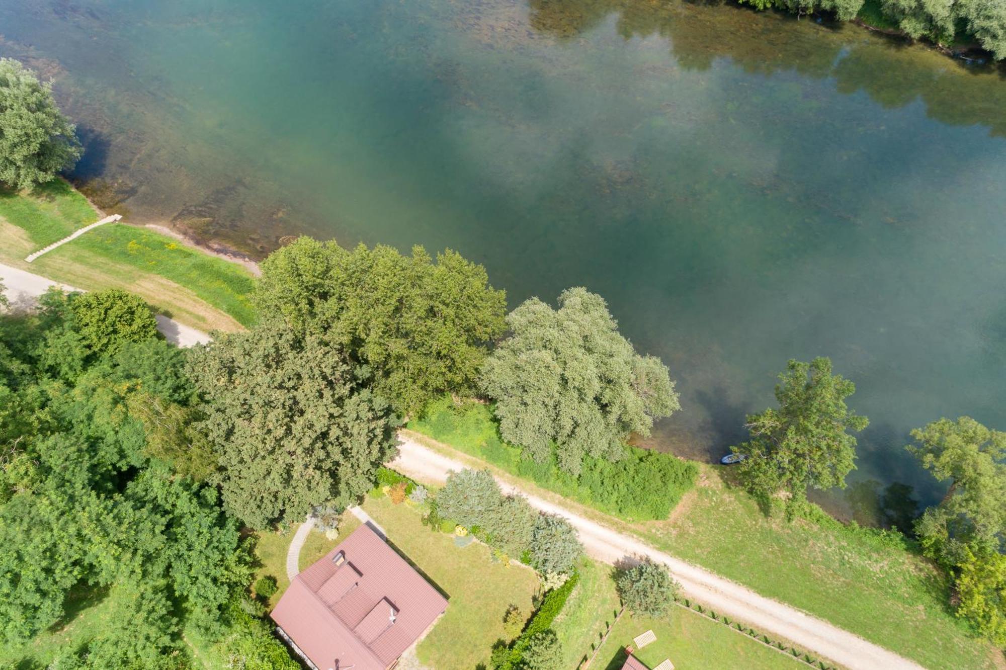 Zagreb, Kuca Za Odmor Swan River Holiday House Lasinja Buitenkant foto